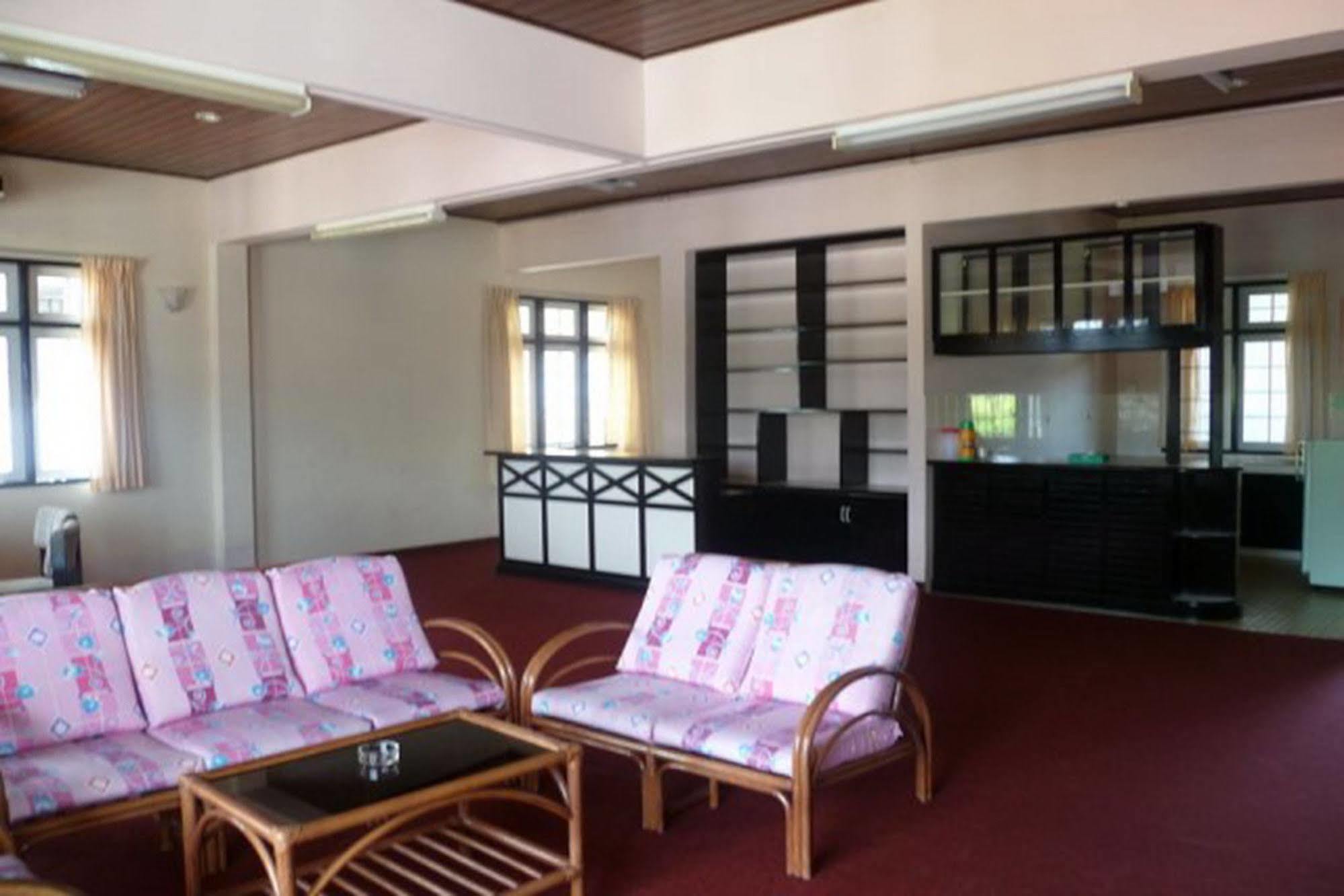 Country Lodge Resort Brinchang Ngoại thất bức ảnh