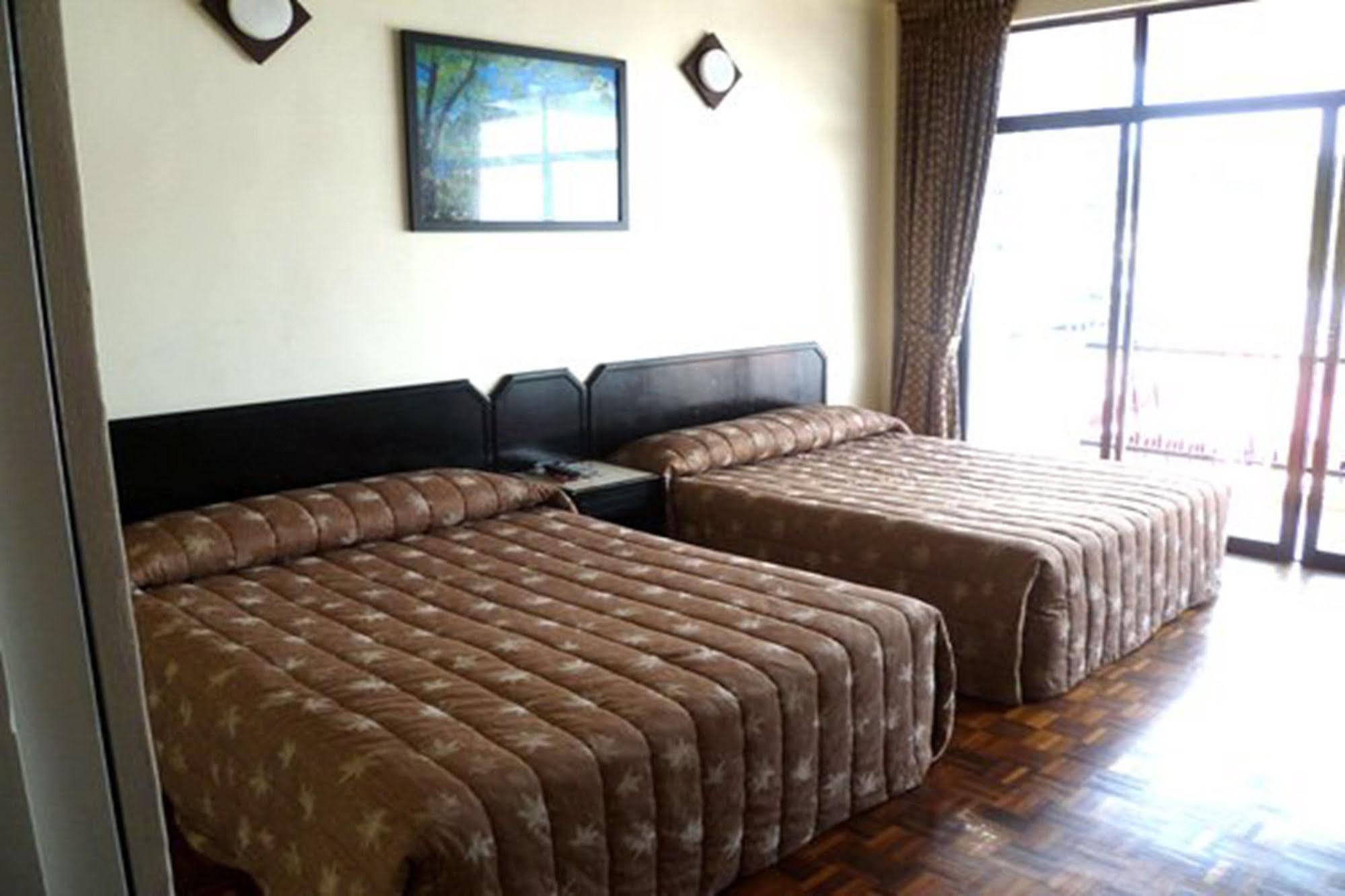 Country Lodge Resort Brinchang Ngoại thất bức ảnh